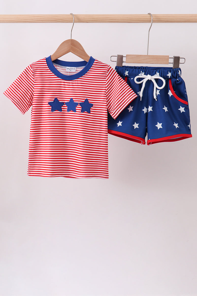 Red stripe star applique shorts set