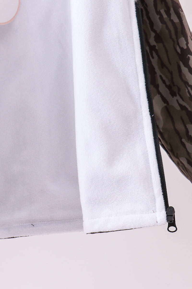 Camouflage print raincoat