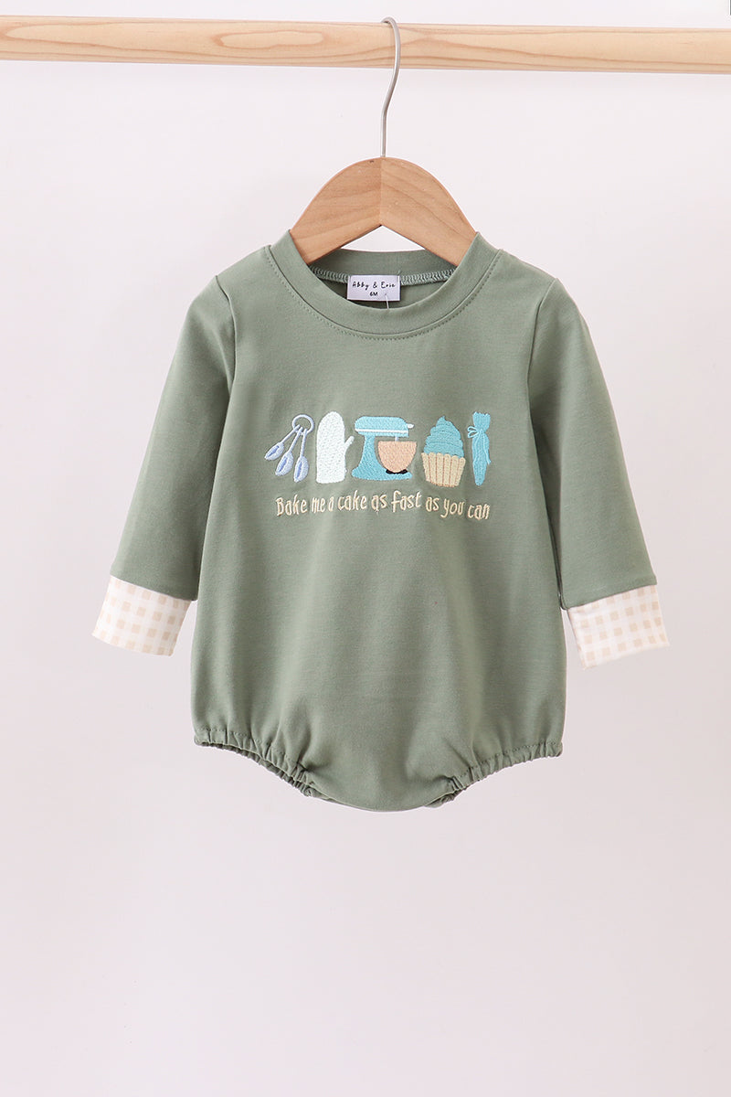 Bake me a cake as fast as you can embroidery bubble