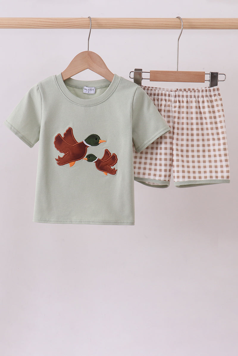 Green mallard applique shorts set